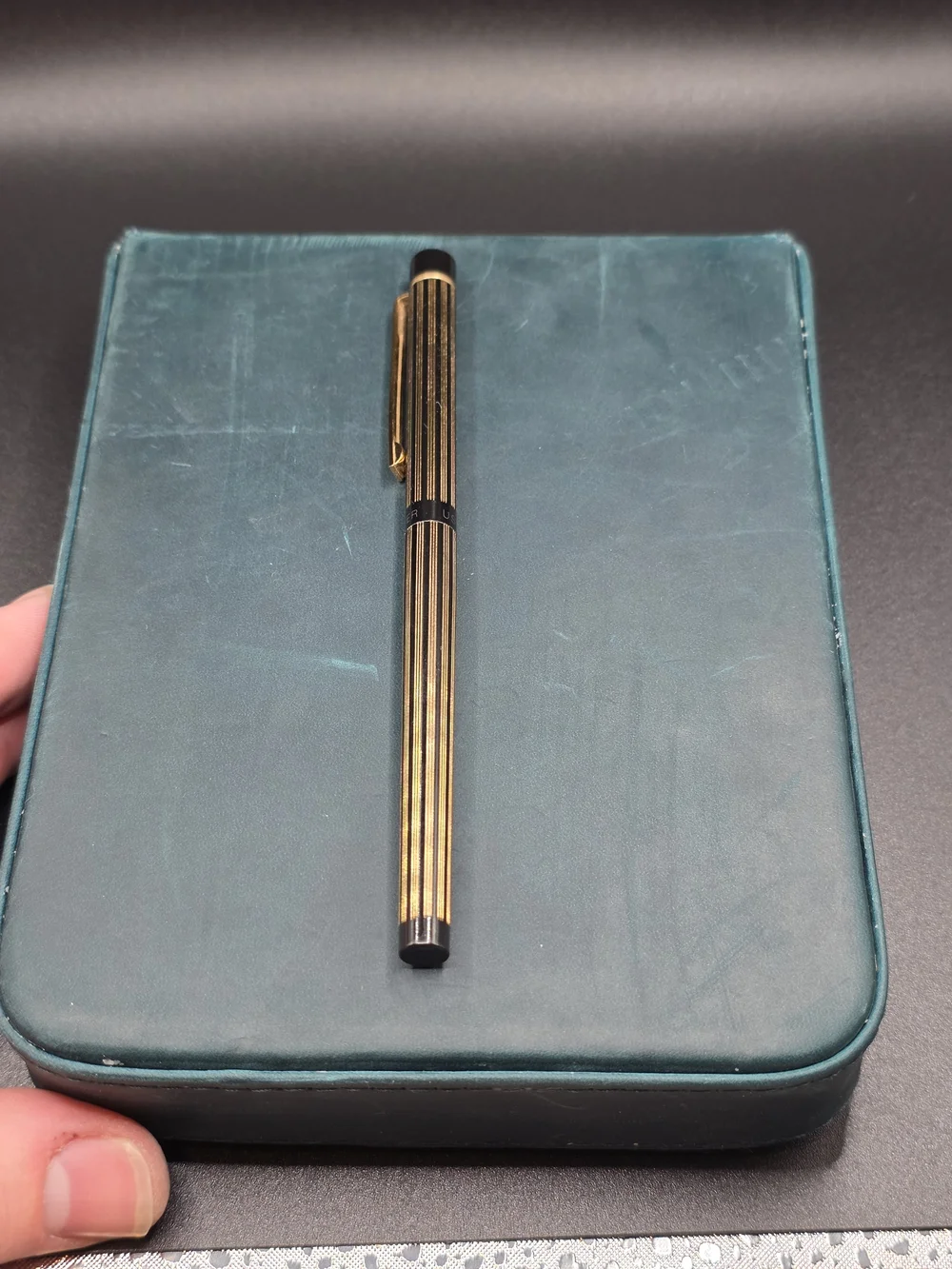 Vintage Sheaffer TARGA Slim Fountain Pen - 14K Gold Nib, Fine. White Dot